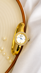 Grace Crystal Bracelet Watch GWCD