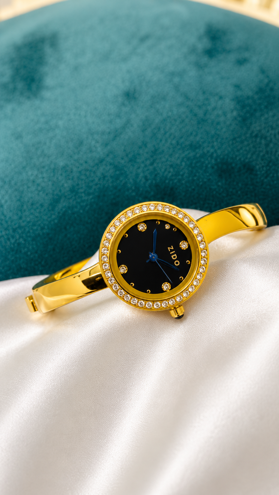 Grace Crystal Bracelet Watch GBDC